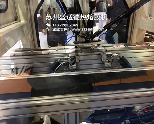 湿巾盖打胶应用